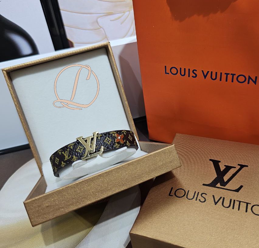 BRACELET LOUIS VUITTON B003C-F AVEC PACKAGING