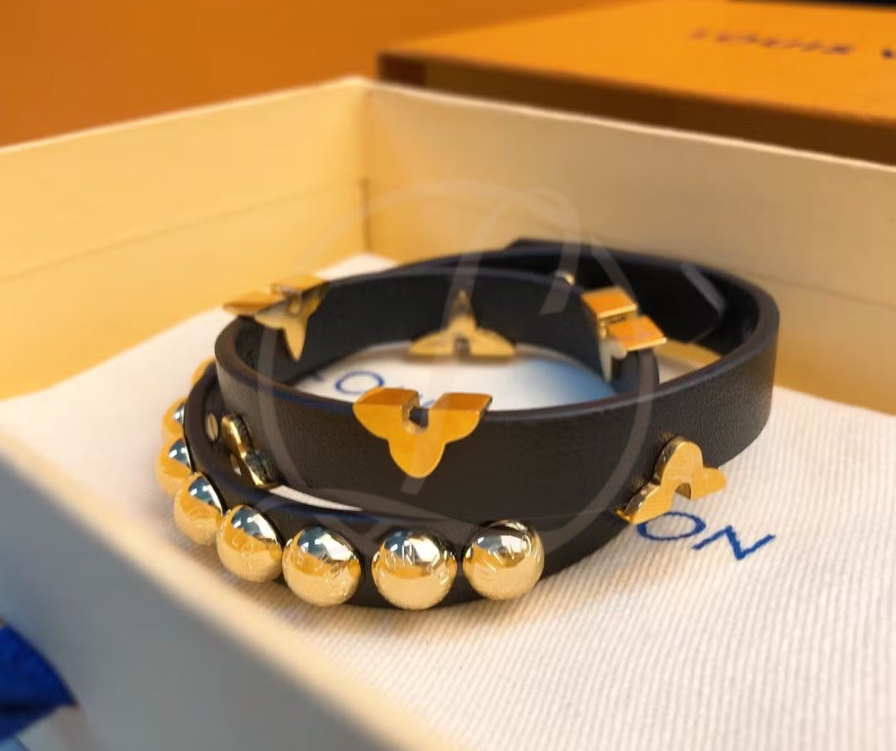 BRACELET ELUX CUIR LVC01